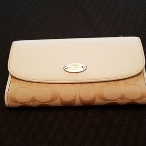 Coach cream wallet